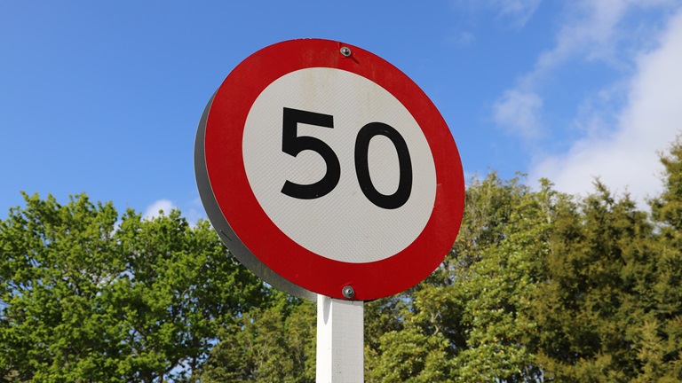 Speed sign