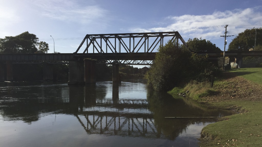 Ngaruawahia Rail Bridge IMG_0173_16x9 crop Ngaruawahia Rail Bridge