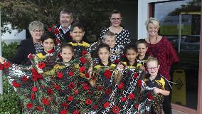 Taupiri School children with Waikato District Mayor and the Council's Placemaking team
