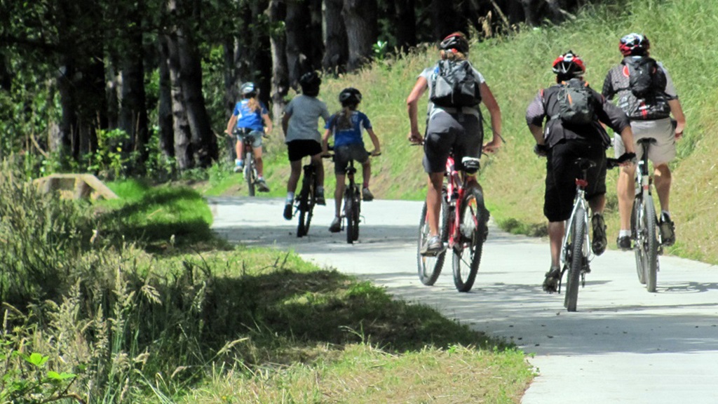 Banner 3 cropped 16x9 Te Awa - The Great New Zealand River Ride