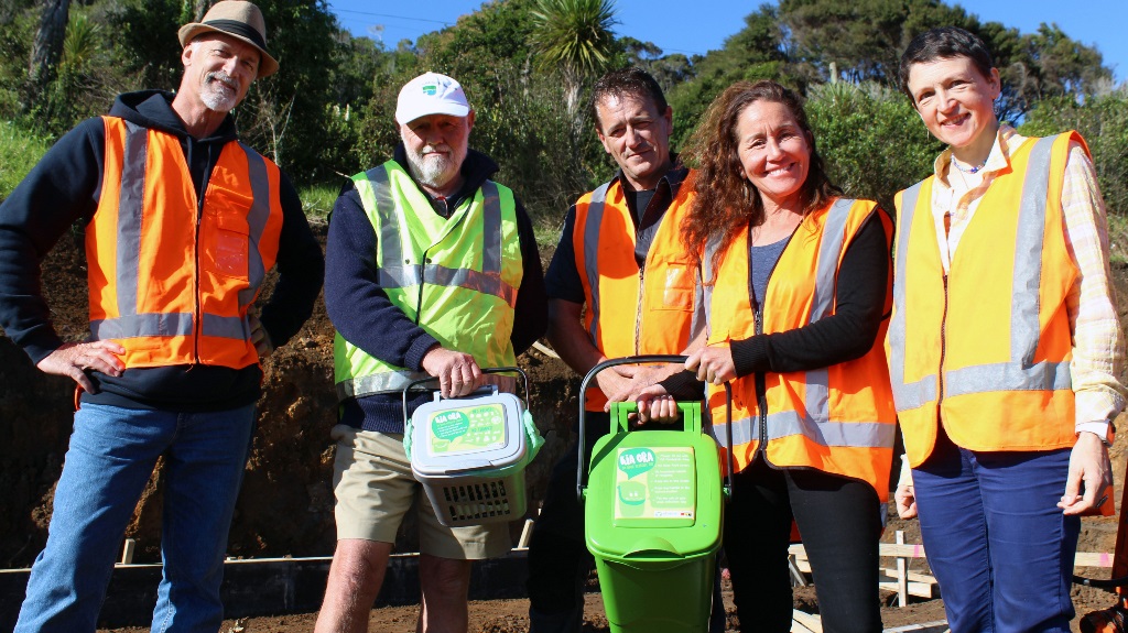 Funding announced for Raglan food waste collection Xtreme Zero Waste Relationship Manager Rick Thorpe, left, Raglan Community Board Chairman Bob McLeod, Xtreme Zero Waste Operations Manager Cain Brodie, Raglan Ward Councillor Lisa Thomson and Waikato District Council Waste Minimisation Officer Pat Cronin.