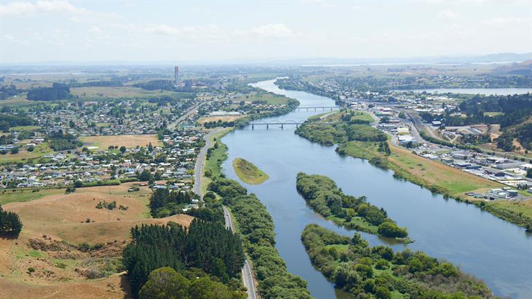 Huntly-0001 Huntly-0001