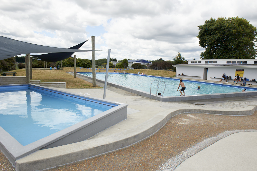 Tuakau Centennial Swimming Pools