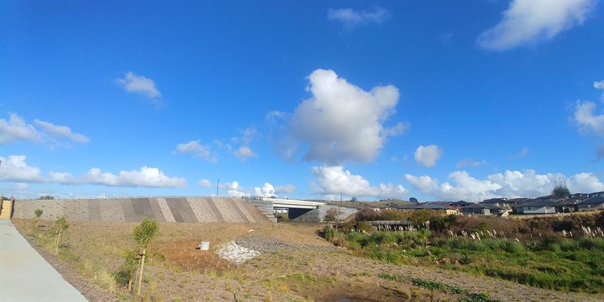 Hitchen Road bridge