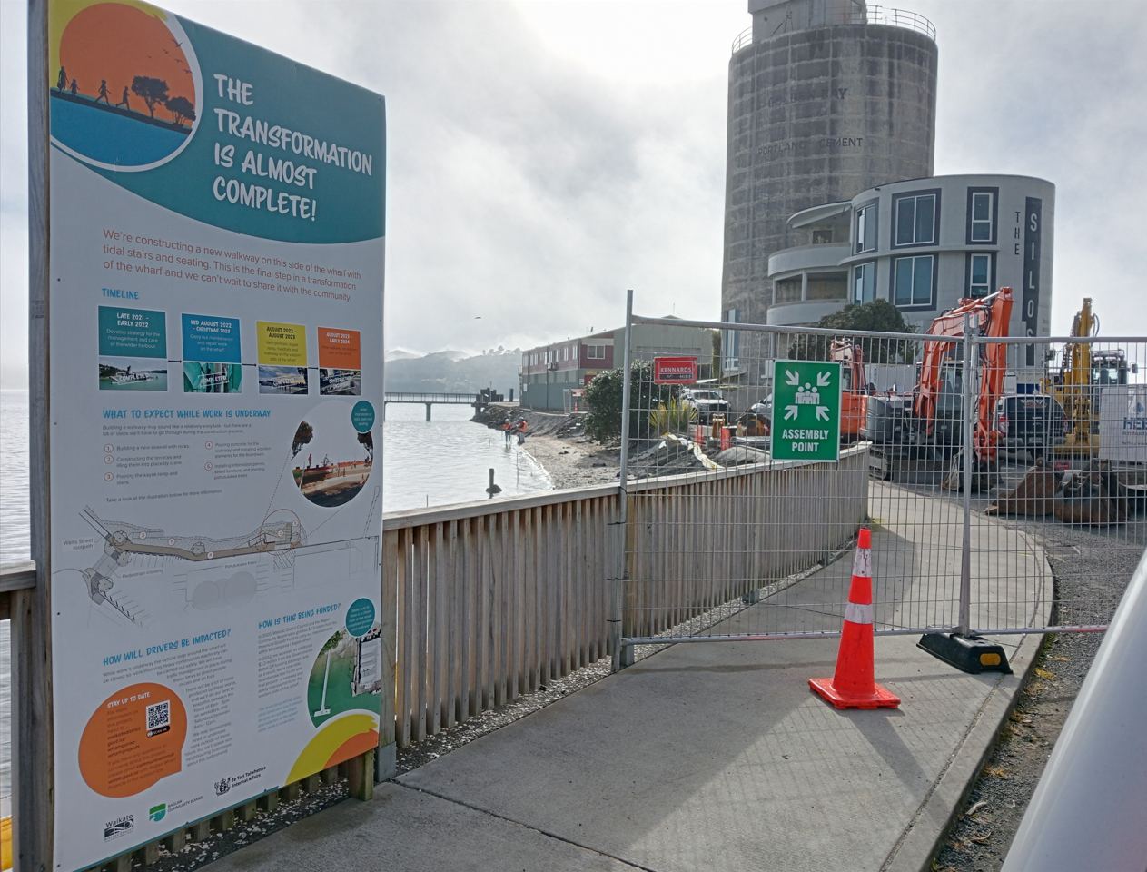 Cosntruction area at Raglan Wharf is fenced off with diggers in place to begin work.