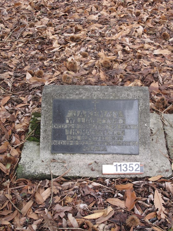 JAKEMAN William David died 16.11.1918 aged 44 years Thomas Henry 15th Reinforcements died 19.11.1923 aged 45 years RIP ? JAKEMAN William David died 16.11.1918 aged 44 years Thomas Henry 15th Reinforcements died 19.11.1923 aged 45 years RIP : Jakeman, William David