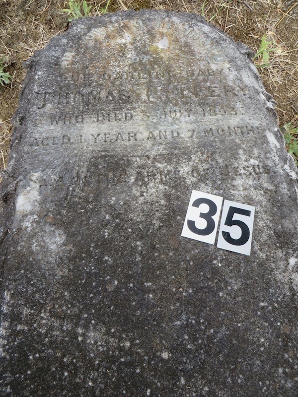 In loving memory of our darling baby Thomas Gallery who died 3rd July 1893 Aged 1 year 7months    Safe in the arms of Jesus ? In loving memory of our darling baby Thomas Gallery who died 3rd July 1893 Aged 1 year 7months    Safe in the arms of Jesus : Gallery, Thomas